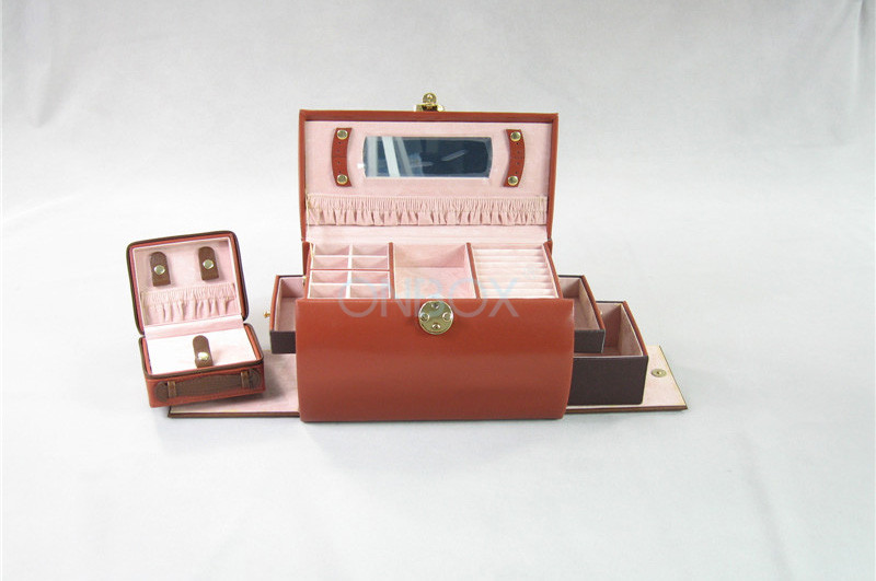 Brown PU Leather Jewellery Box , Girls Cosmetic Makeup Case