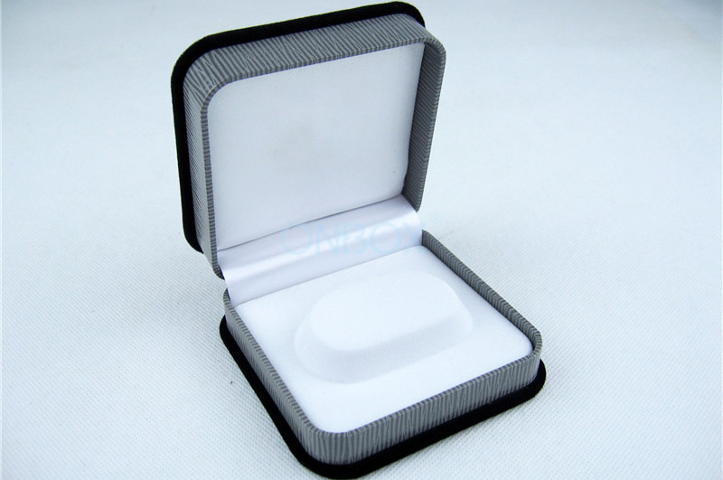 High End Leather Jewelry Boxes Gift Boxes Handmade With Soft Pad