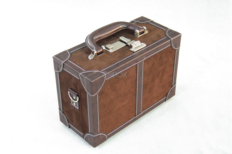 Portable Gift Packaging Boxes Personalized With Handle Lock