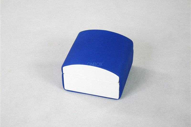 Factory Supply Portable Trinket Gift Boxes In Fashion Leather , Victoria Scecret Box For Gifts , Proposal Jewelry Box