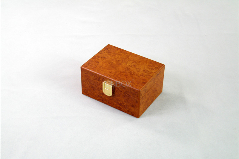 Matt Finish Painting Wooden Boxes me<x>tal Lock For Watch / Jewelry / Gift