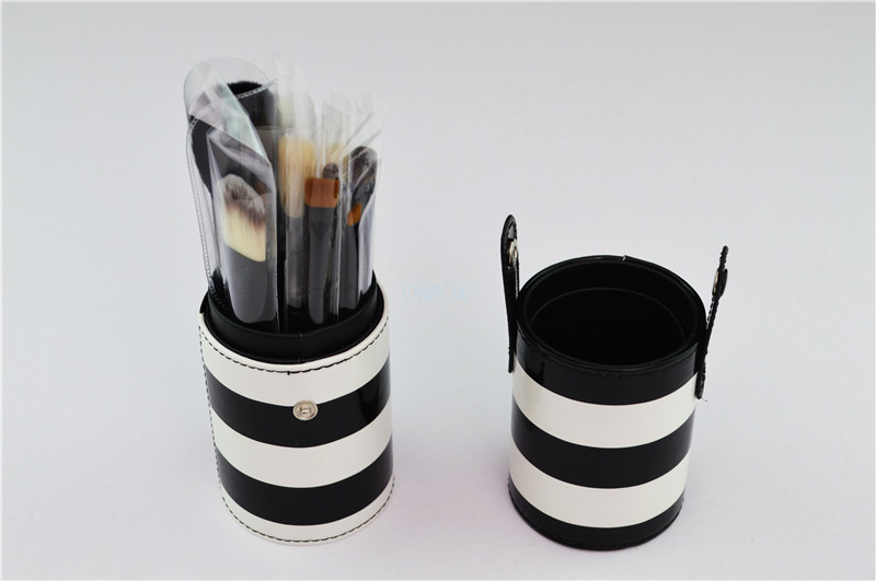 Portable Leather Luxury Cosmetic Box For Makeup Brush Set 67 * 177mm