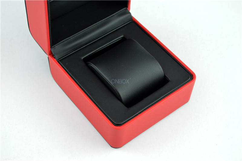 Black / Red Leather Single Watch Presentation Box With Luxury Removable Pillow