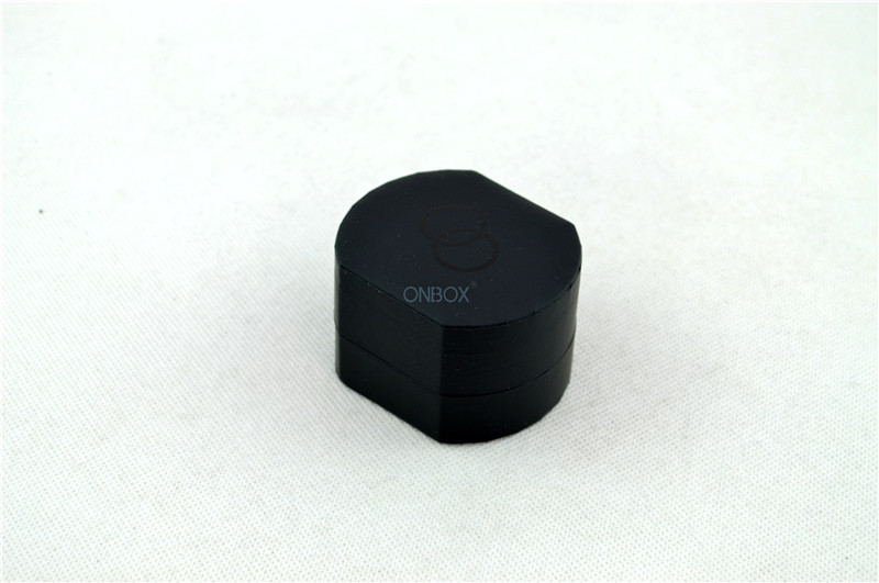 Single Finger Ring Modern Jewelry Box In Luxury Black Touch Paper With White Suede Lining