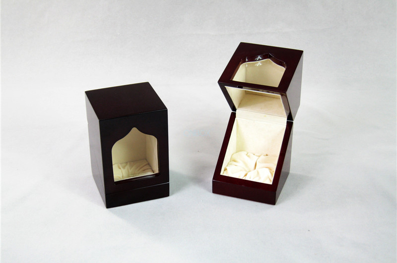 Personalized Painted Wooden Boxes For Perfume Display , Gift Packaging Boxes