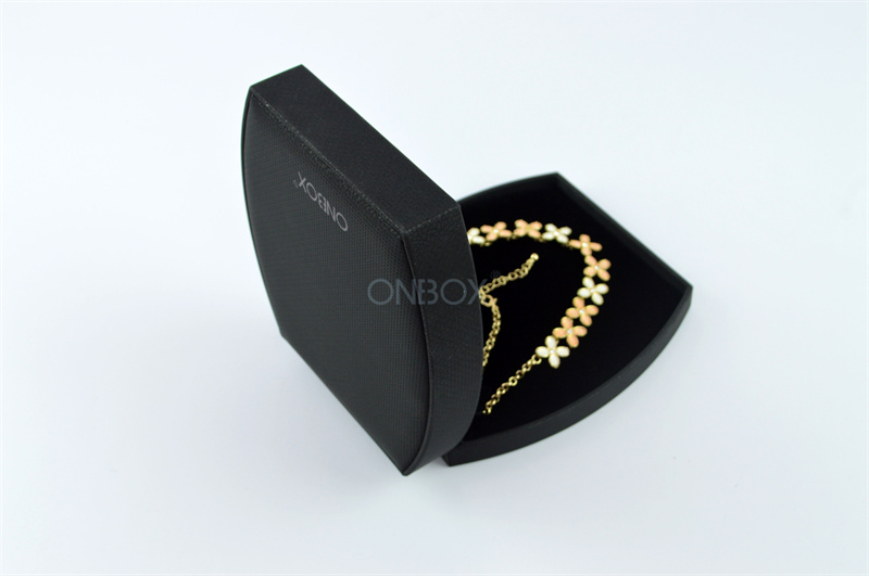 ODM Leather Jewelry Boxes , Butterfly Armoire Jewelry Box For Necklace