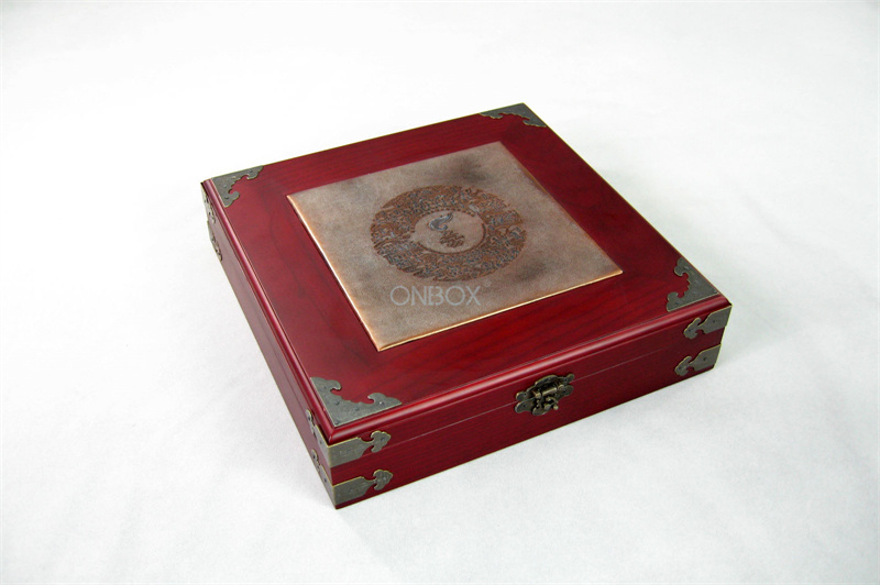 Retro Chinese st<x>yle Painted Wooden Decorative Gift Packaging Boxes For Jewelry Necklace