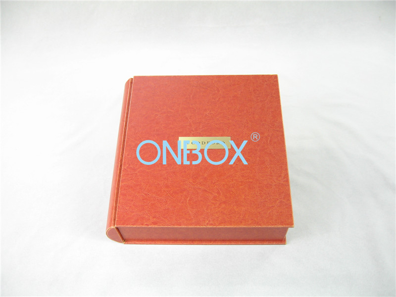 Leather Wine Packaging Boxes Personalized Book Shape , Wine Bottle Gift Box