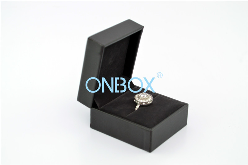 Customized Small Jewelry Gift Boxes / Black Leather Ring Packaging Box
