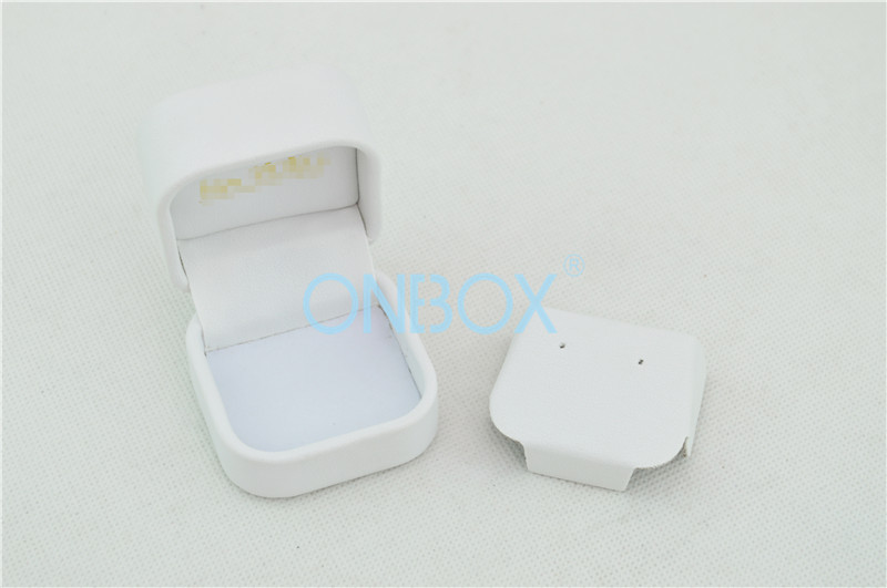 Women Earring Jewelry Box Packaging With White PU Leather Hinge Closure