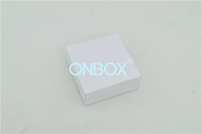 Enviroment Friendly Luxury Jewelry Packaging For Female Bangle Size 85x90x33mm